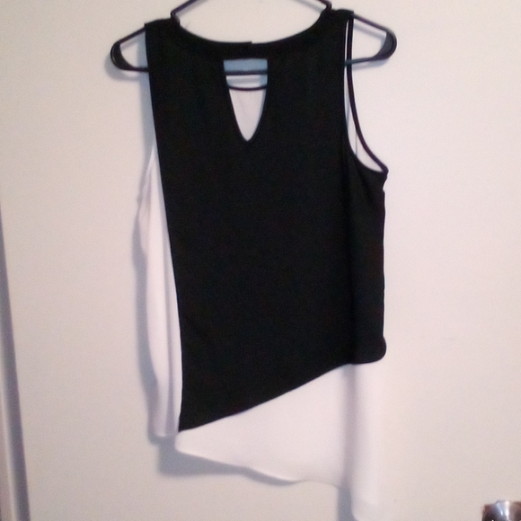 Blouse - Picture 2 of 5